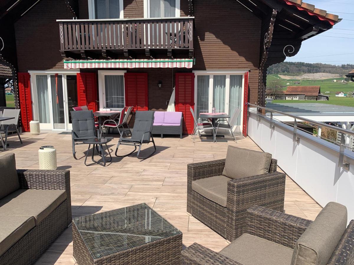 Pension Chalet Charme Siebnen Exteriér fotografie